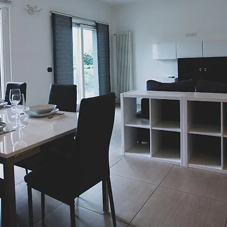 Alessandra Supervacanza - Domaso