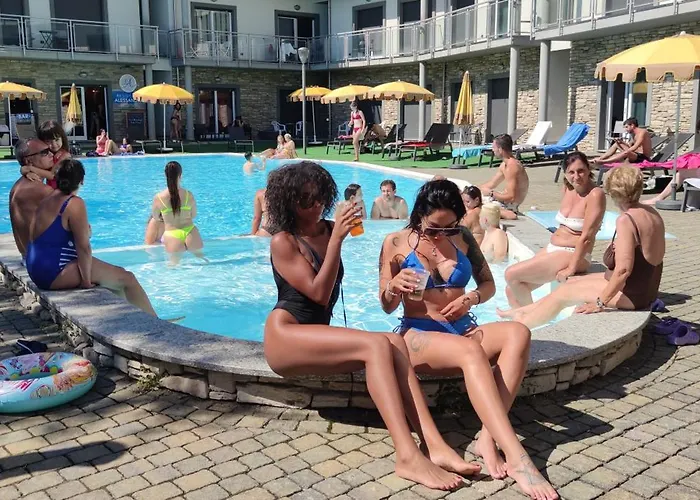 Alessandra Supervacanza - * Domaso